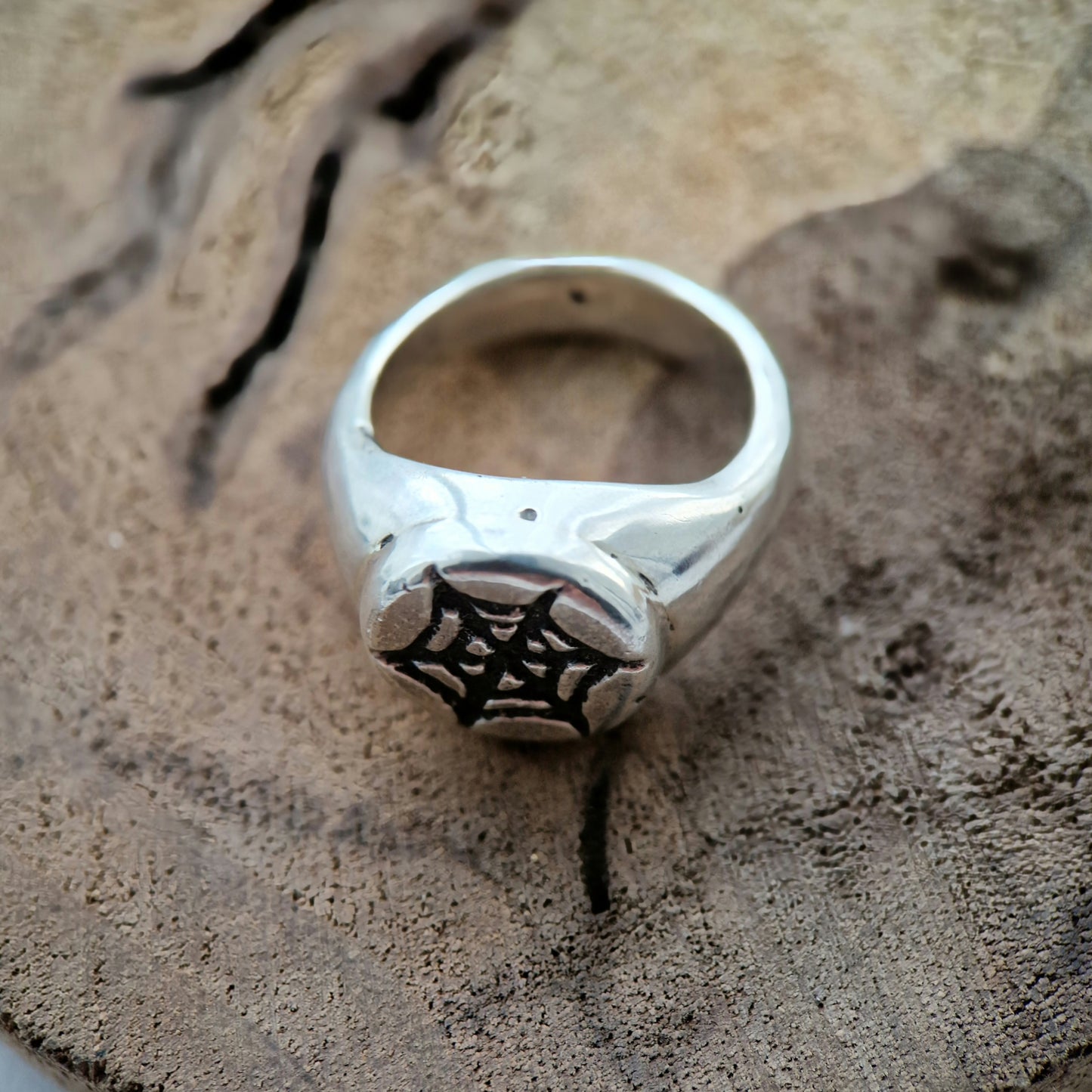 Web Signet Ring